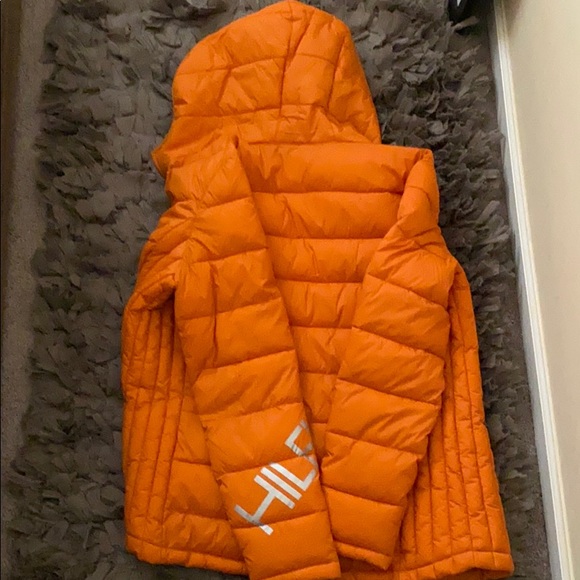 Tommy Hilfiger puff coat - Picture 2 of 2